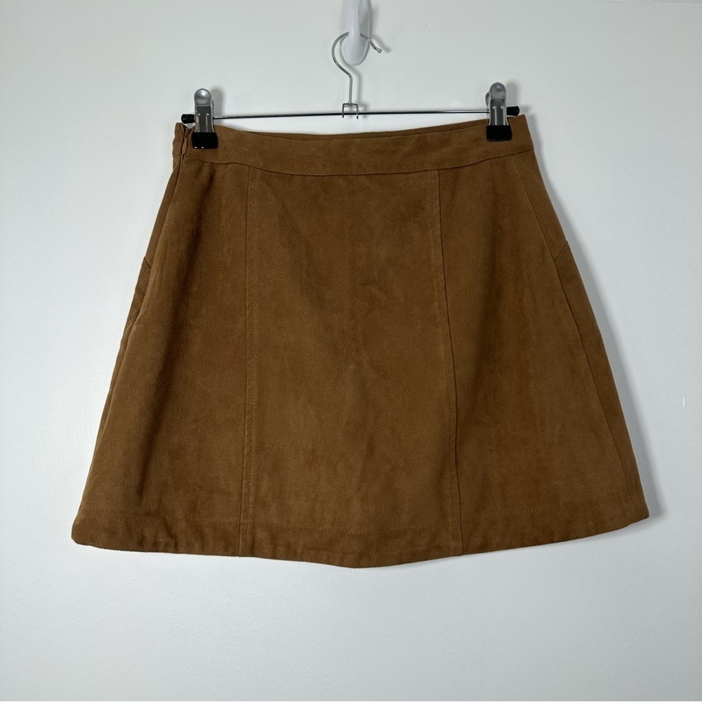 Abercrombie & Fitch Women’s Faux Suede Mini Skirt Tan Size 0 - Picture 2 of 6